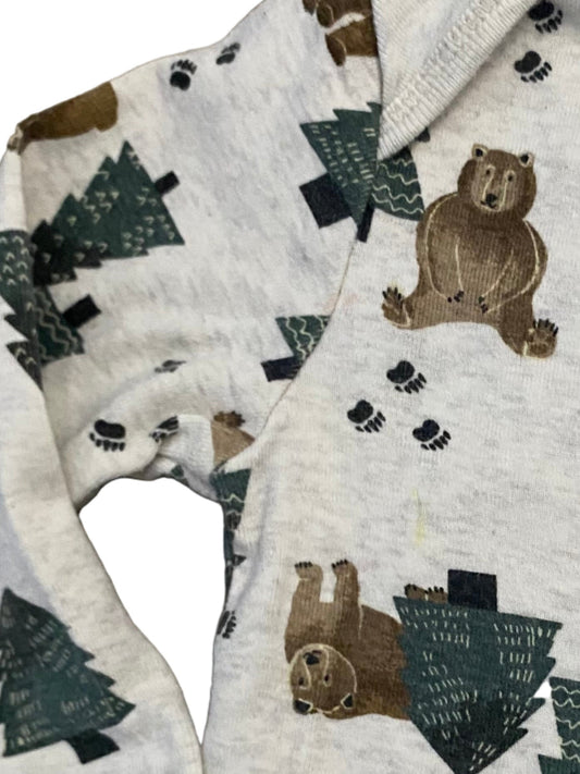 Old Navy | Long Sleeve Bear Onesie | 12-18 months