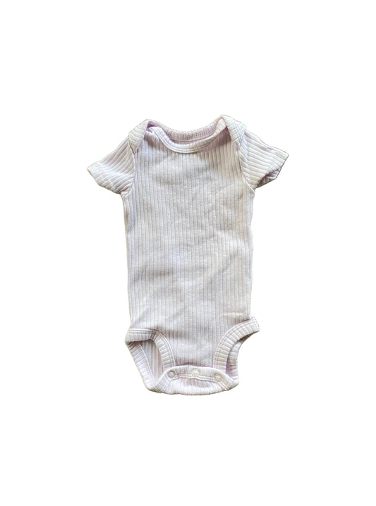 Carter’s | basic onesie purple | NB