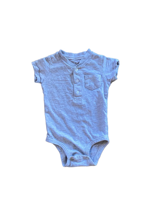 Carter’s | Corner Pocket Onesie | 9-12 months