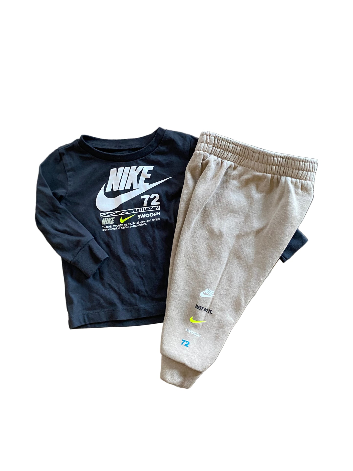 Nike | Nike Tee with Sweatpants | 12 Months